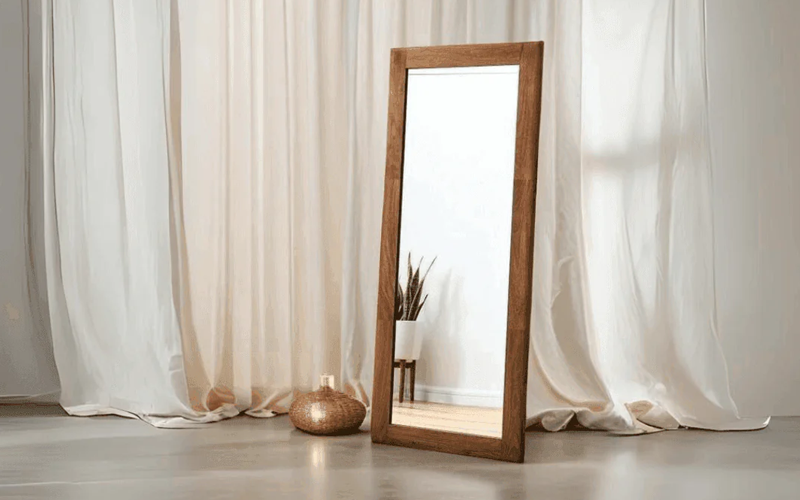 Frame Mirror